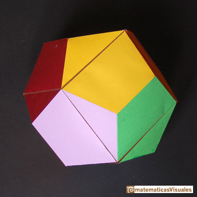Dodecaedro: Un cubo con tejadillos hecho con cartulina | matematicasVisuales
