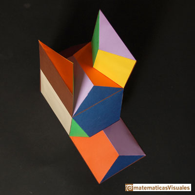 Dodecahedron and cube: building | matematicasVisuales