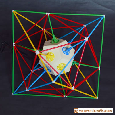 Icosaedro en octaedro: vértices impresos con impresora 3d con dodecaedro en su interior | matematicasVisuales